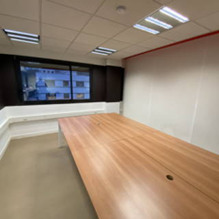 Bureau privé 50 m² 8 postes Coworking Allée Albert Sylvestre Chambéry 73000 - photo 4
